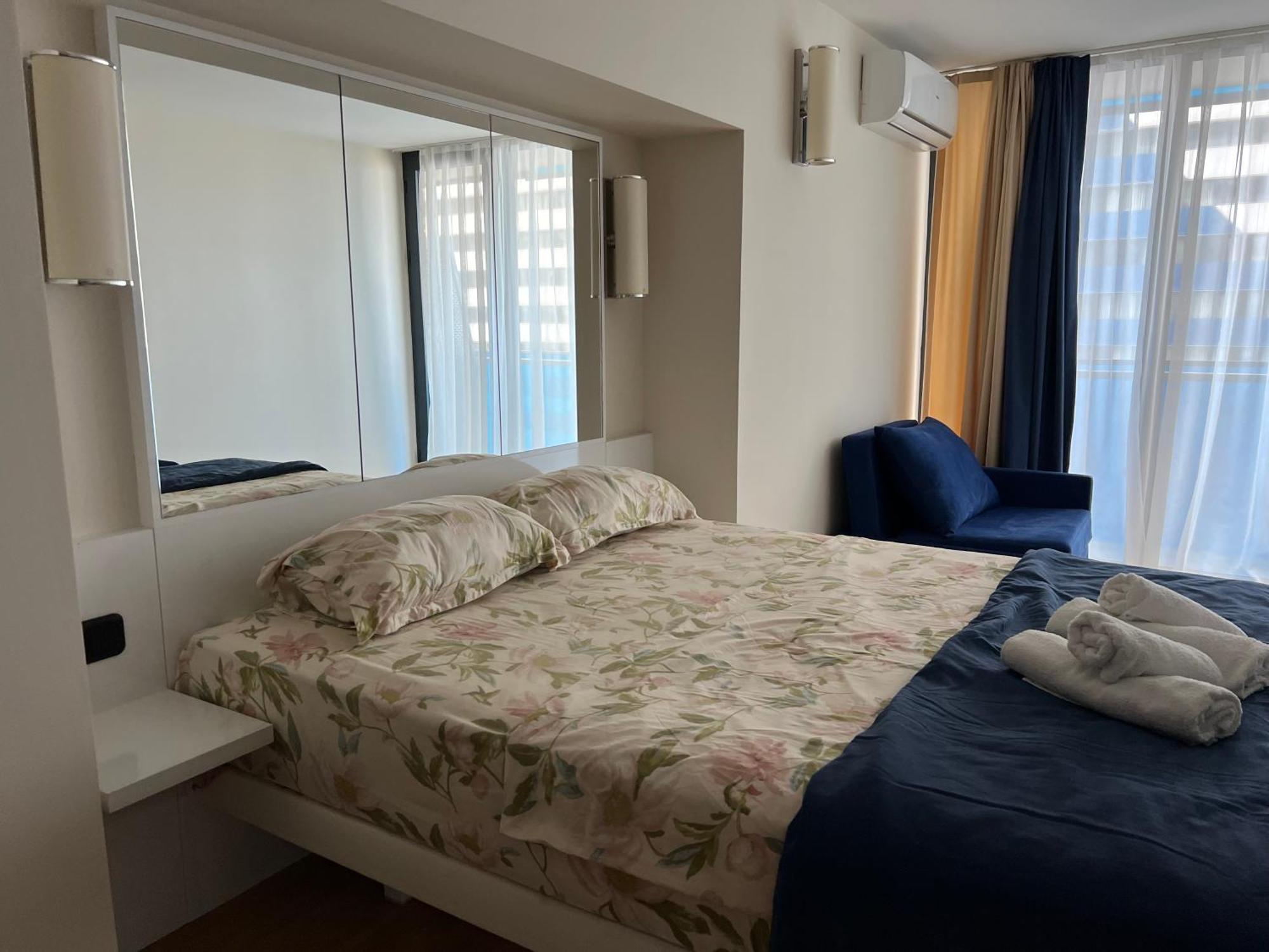 Panorama Black Sea View & Aparthotel Batumi Exterior foto