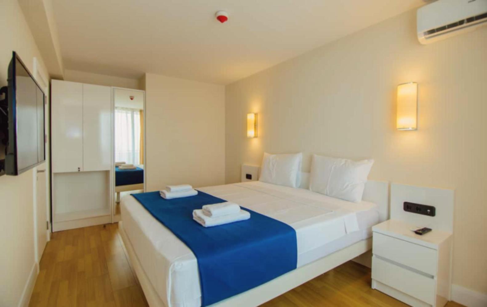 Panorama Black Sea View & Aparthotel Batumi Exterior foto